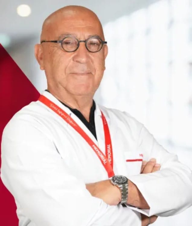 Op. Dr. Alp Nuhoğlu